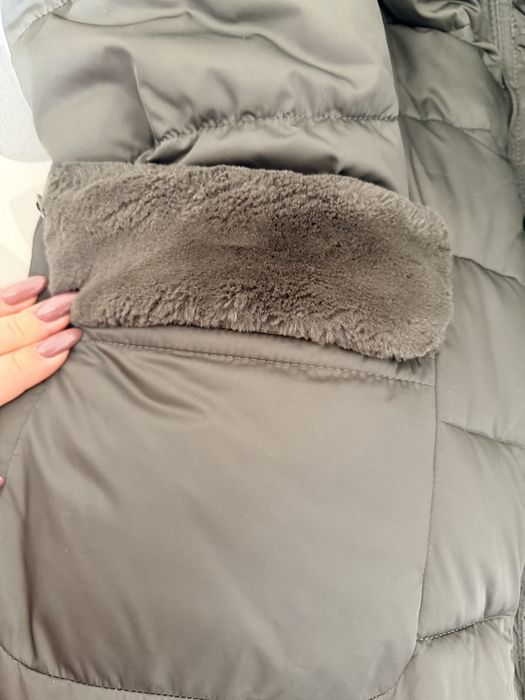 Зимнее пальто, куртка, пуховик женский