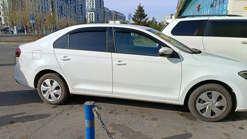 Автомашина Фольксваген Поло