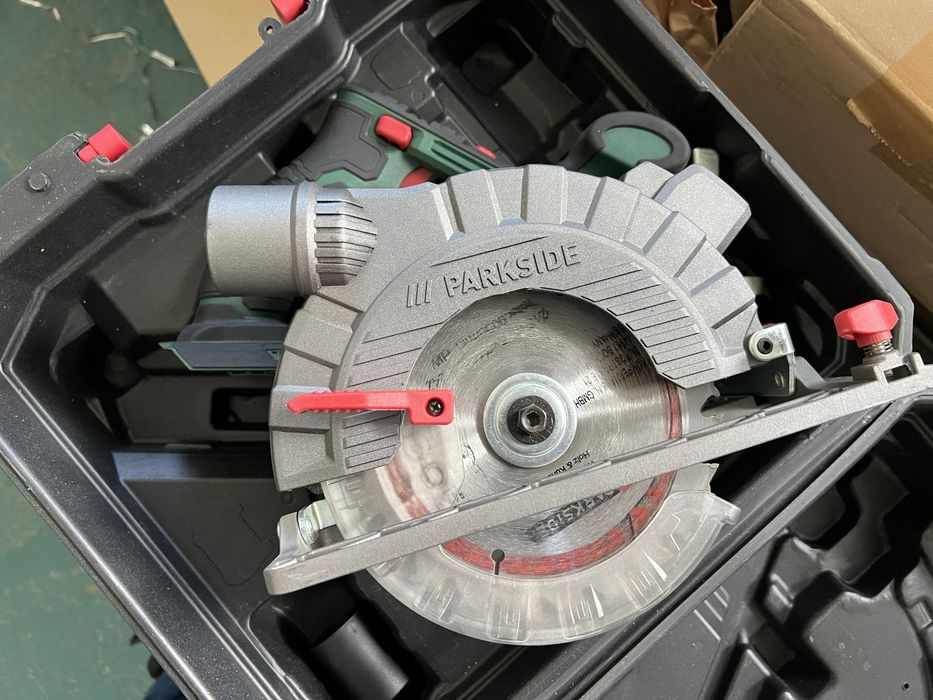 Ръчен акумулаторен циркуляр  PHKSA 20-LI A2