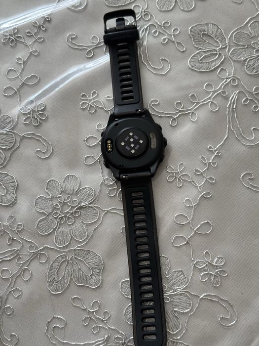 Garmin Forerunner 570 42 мм черный
