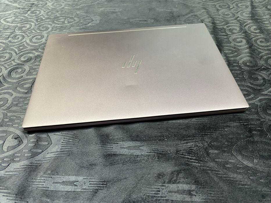 Nootebook Hp envy limited