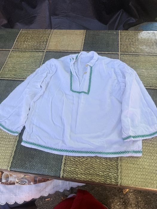 Ie traditionala  pentru copii este foarte veche