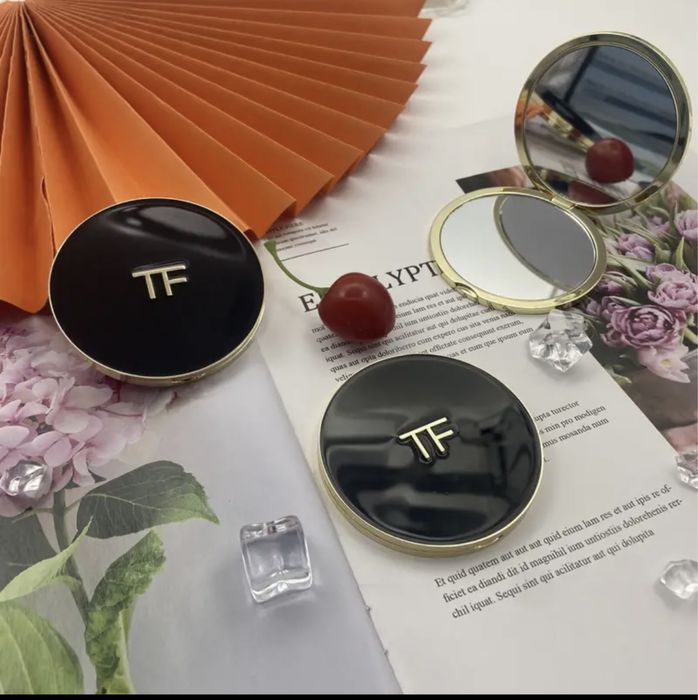 Карманное зеркало «Tom Ford”