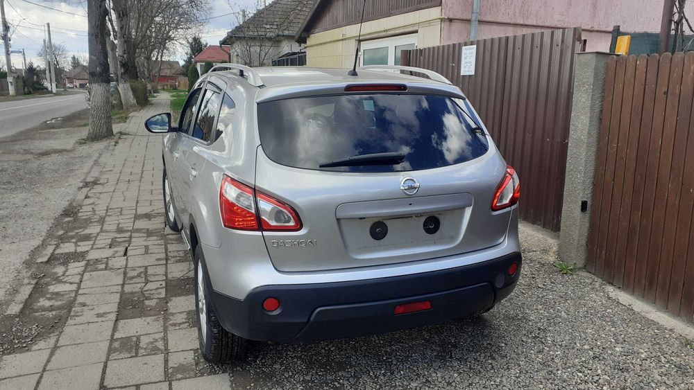 Dezmembrez Piese Nissan Qashqai 1.5