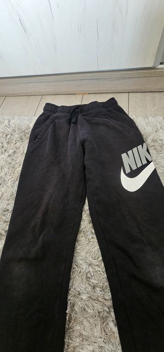 Детско долнище Nike