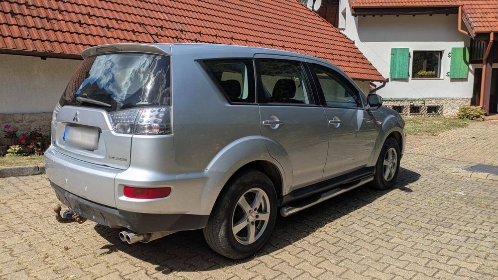 MITSUBISHI Outlander 2013 — imagine 2