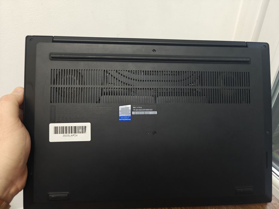 Laptop Lenovo P1 Gen2 i7-9750H 32G DDR4 512G NVME 15.6 i