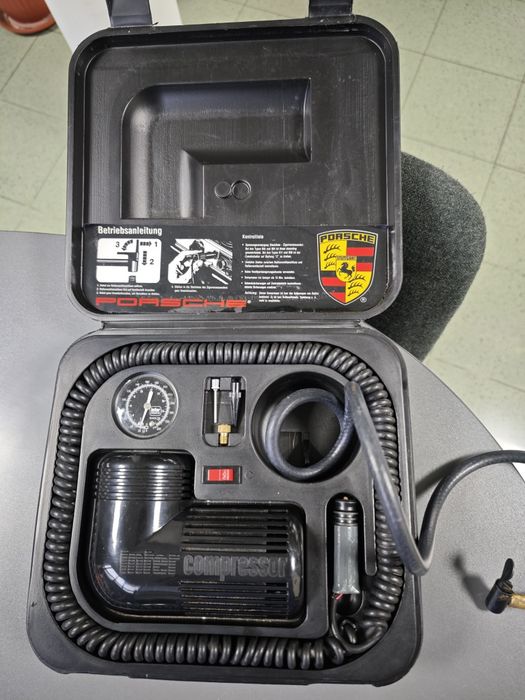 Винтидж компресор за гуми  Porsche