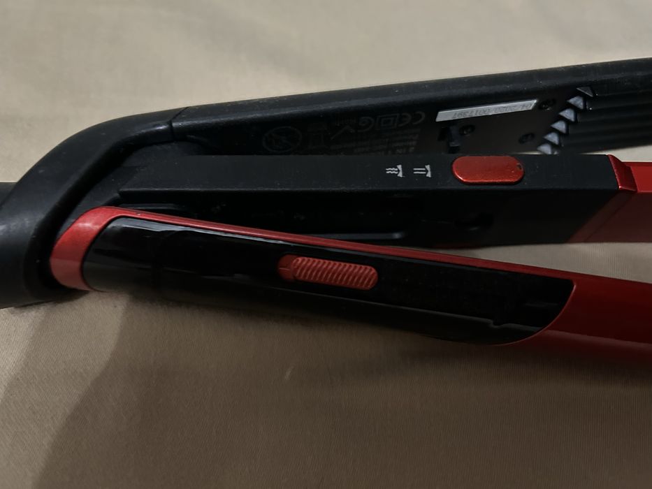 Преса за коса  Elile две в едно