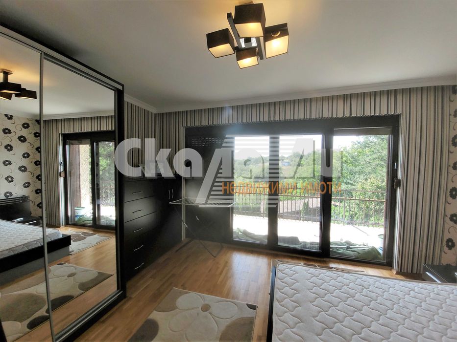 Продава се Къща в София, Люлин 10 - 200 кв.м за 1250 €/кв.м - Снимка #17