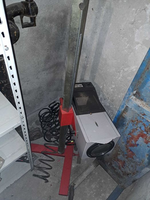 Aparat reglat faruri
