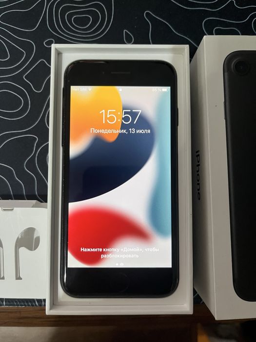 продаю iPhone 7