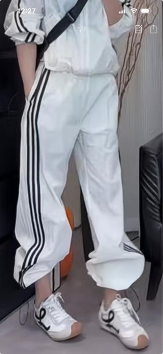 Споривный костюм
