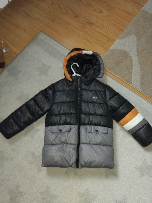 Зимно ватирано яке 116 см. Mayoral