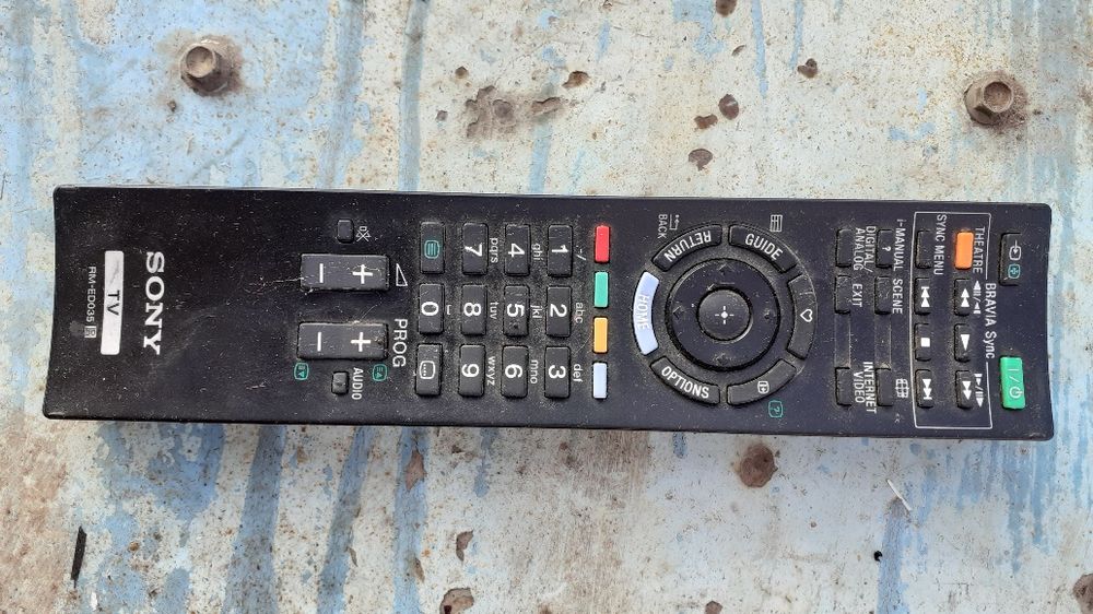 Пульт на телевизор сони, оригинал.