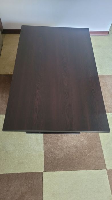 Кафява Холна   маса