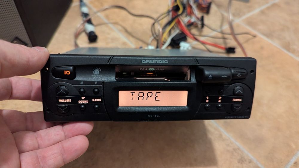 Radio casetofon Grundig WKC 2201 RDS