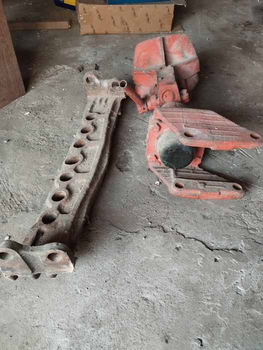 Продавам теглич за трактор