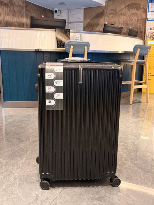 Chemodanla sotiladi bir kun tutilgan kachestvasi zor