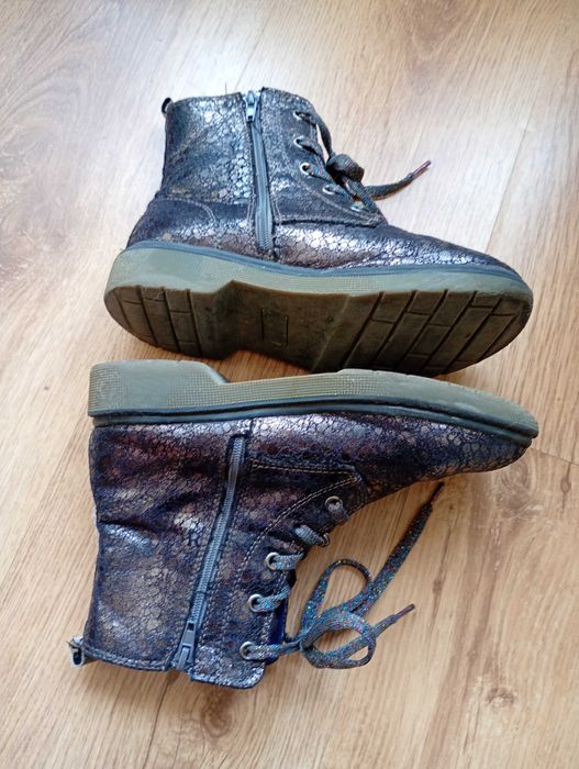 Боти за момиче номер 33