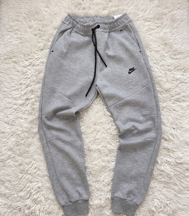 Nike Tech Fleece Gri - Set complet - Bumbac