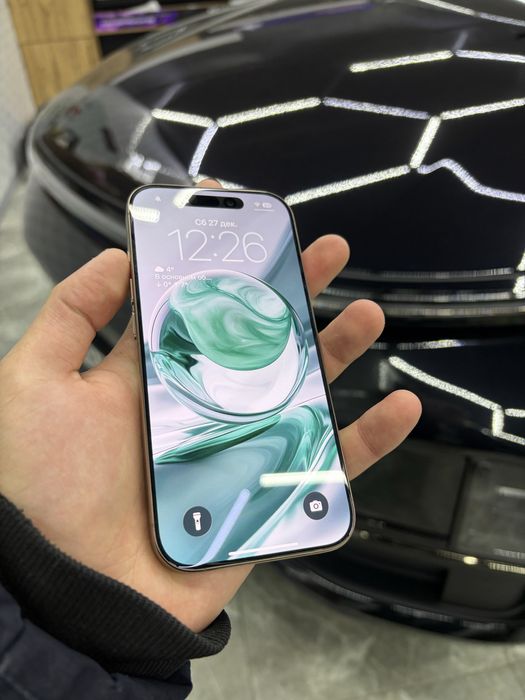 Apple iPhone 16 Pro Desert