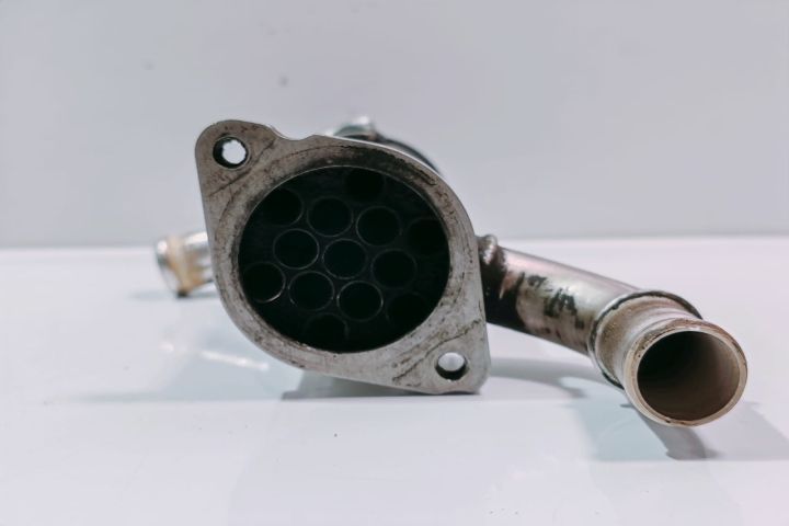 Racitor gaze   EGR 4R8Q9Y493BJ Jaguar XF X250 seria