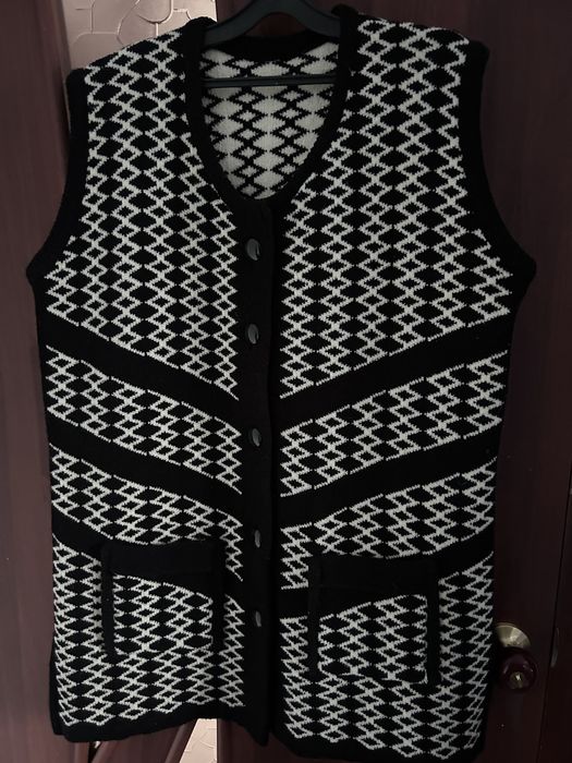 Одежда продаю.