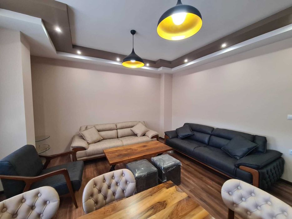 Продава се Тристаен апартамент в Хасково, Бадема - 115 кв.м за 1914 €/кв.м - Снимка #1