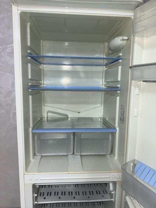 Холодильник Индесит