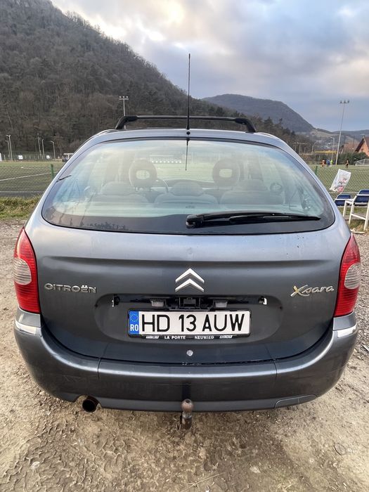 Vând Citroen XSARA Picasso