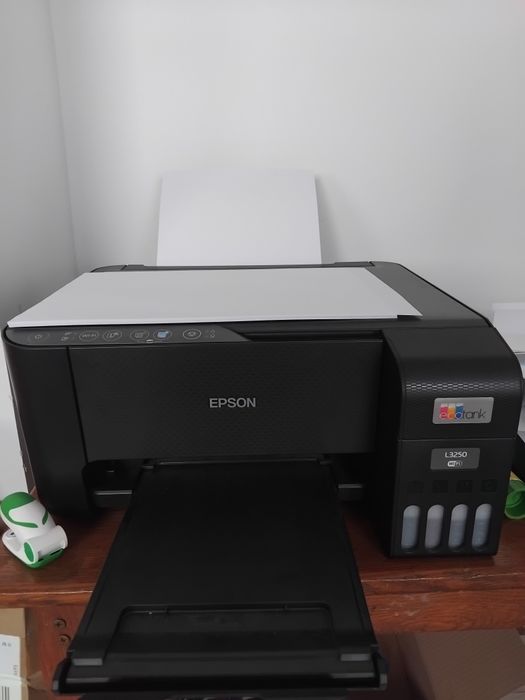 Imprimanta Epsonl EcoTank L3250 Wierless