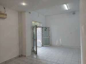 Spatiu comercial de inchiriat - Ploiesti - Bd Republicii - zona Caraiman - 460 Euro , negociabil