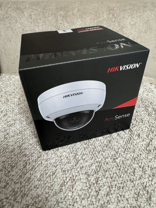 IP-камера Hikvision DS-2CD3143G2-IU