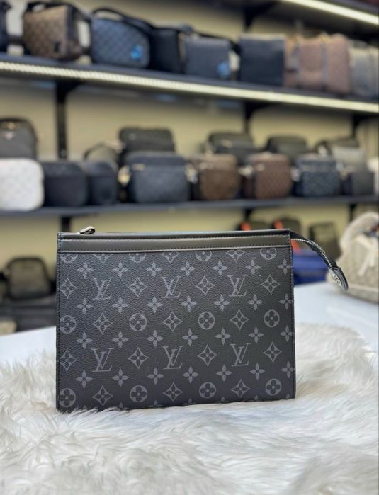 Чанта / плик Louis vuitton/плик/клъч/ Чанта през рамо/ Мъжка чанта