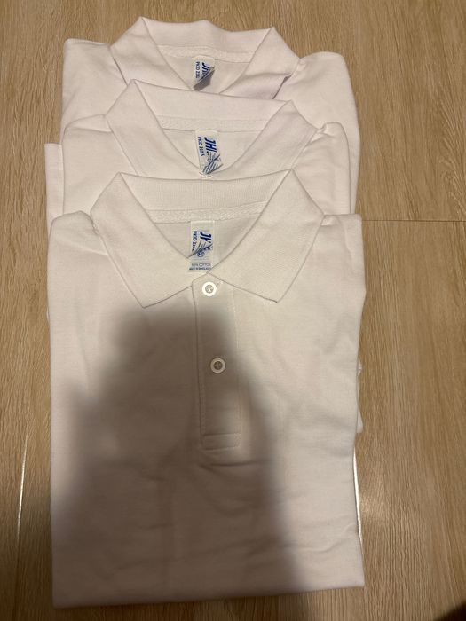 Vând tricouri polo albe 100%bumbac, mânecă lunga