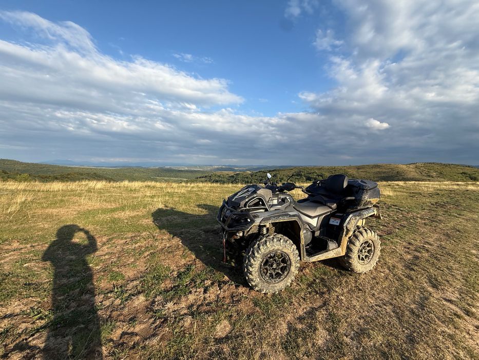 Vând atv CanAm 1000R
