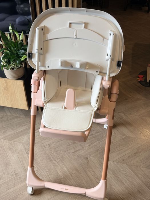 Scaun de masă Peg Perego Prima Pappa Zero Follow Me  ideal pentru diversificare