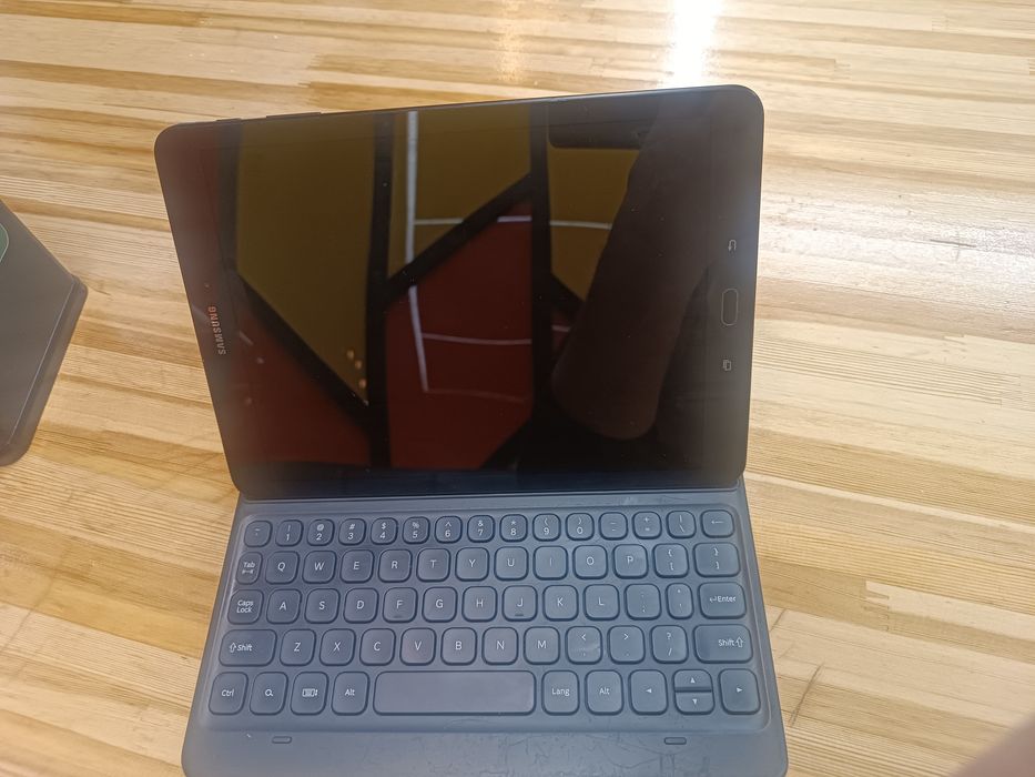 Планшет samsung tab s3