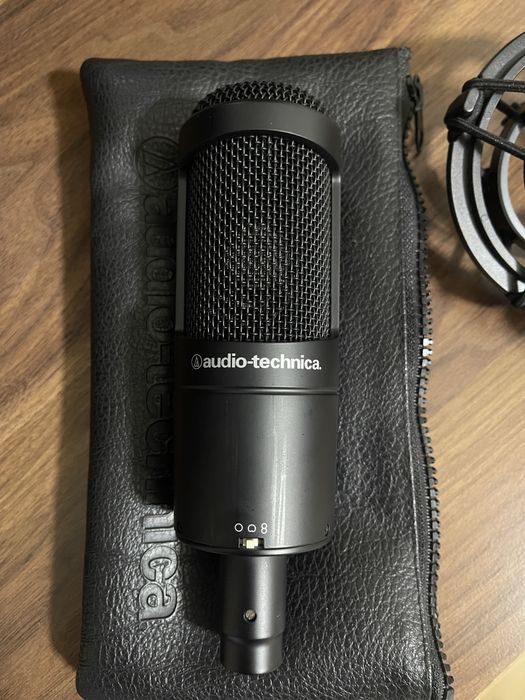 Microfon Audio Technica AT2050