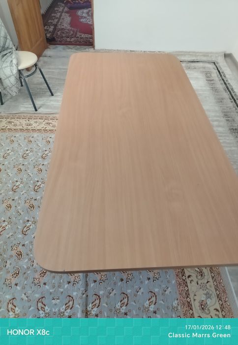 Кухни стол. Хорошом