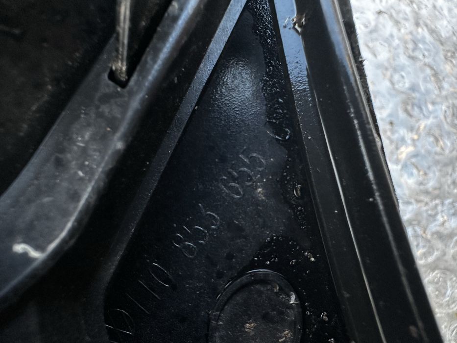 Grilă radiator vw touran .cod:1T0853655.C.