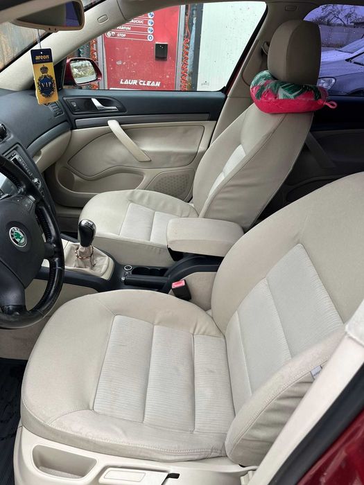 Vând Skoda Octavia 2.motor 2.0 TDI Euro 4