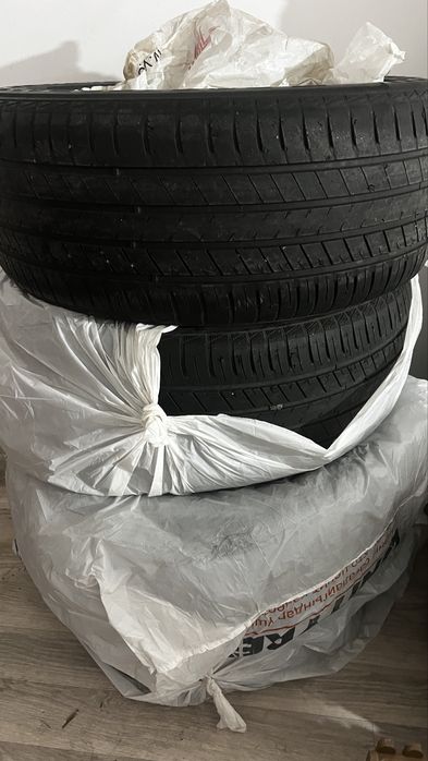 Шины летнее 285/50/20