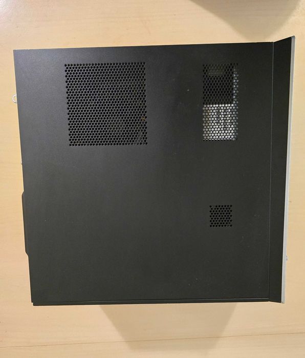 Kомпютър HP Pavilion 16GB RAM, 120GB SSD, i7 4770, R7 2GB, DVD RW