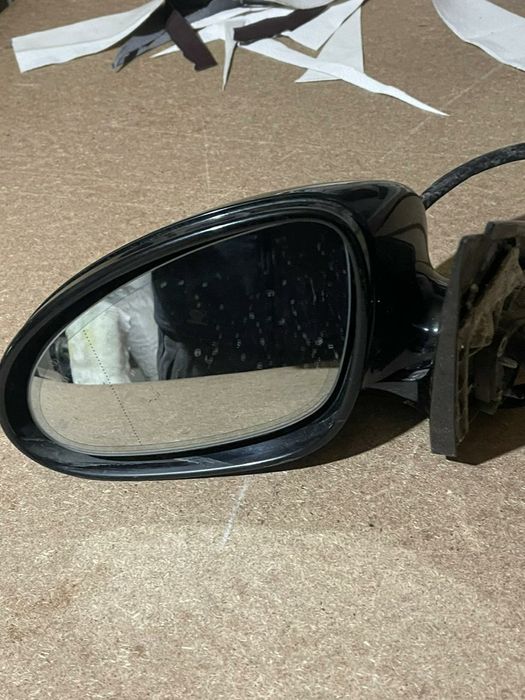 Боковые зеркала.