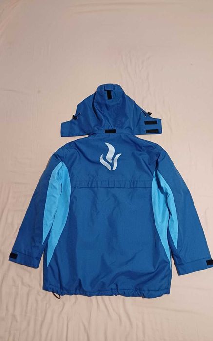 Яке RESERVED - 134 и яке Yannick - 176. Нова цена от 49 на 24 лв.