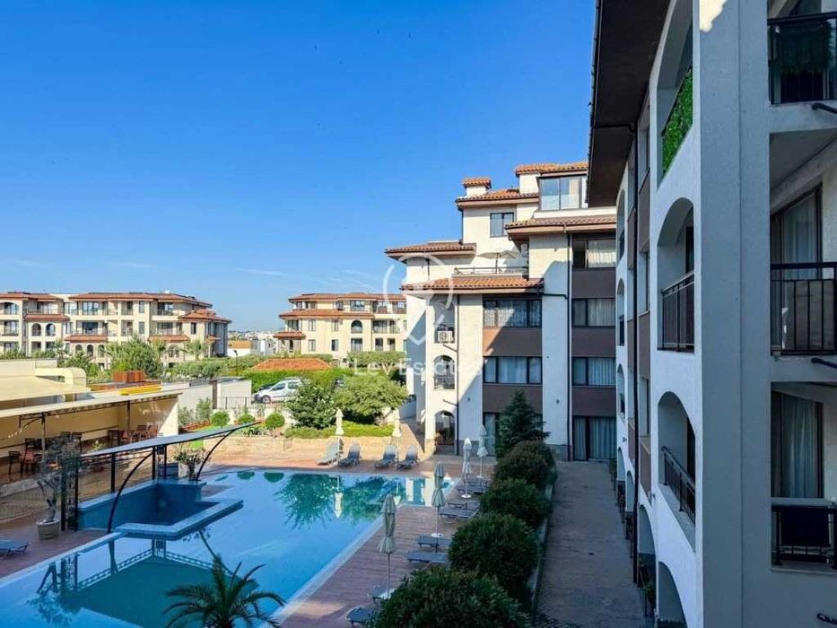 Продава се Двустаен апартамент в Бургас, Сарафово - 73 кв.м за 1576 €/кв.м - Снимка #12