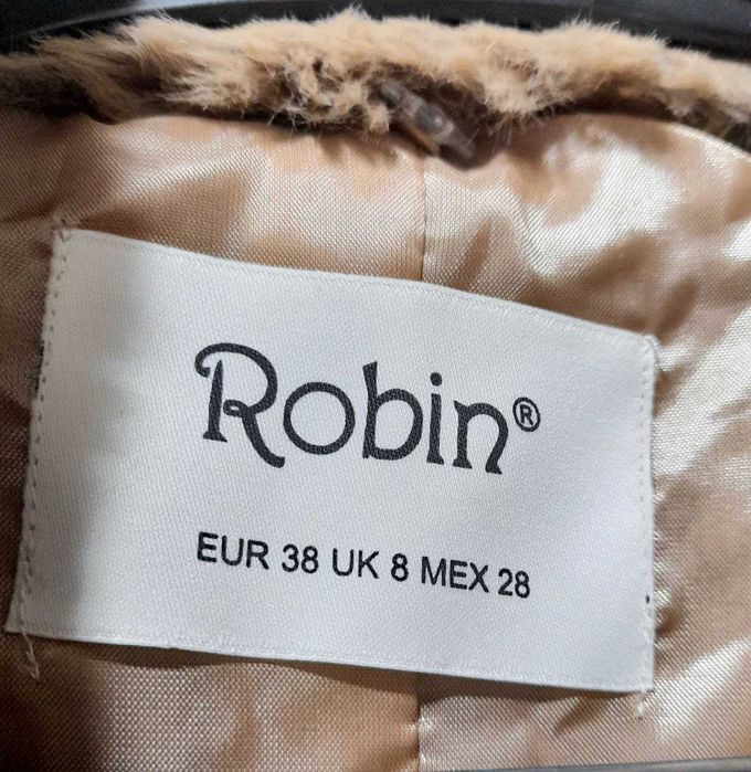 Пальто НОВОЕ ТУРЦИЯ Бежевое Кашемир Разм турк 38 (наш 46разм)