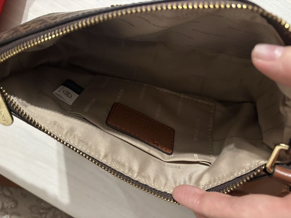 Сумка от майкл корс